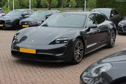 Porsche  93 kWh