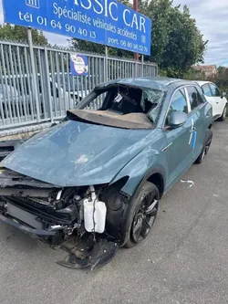 Volkswagen T-Roc R-LINE 1.5 TSI EVO2 150CH ACCIDENTEE