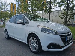 Peugeot 208 1.2 82 CV