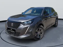 Peugeot 2008 1.2 pure tech 100 style