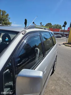 Mitsubishi Space Runner