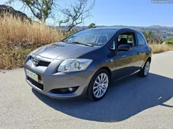 Toyota Auris D.4d comercial