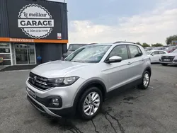 VOLKSWAGEN T-CROSS 1.0 TSI - 110 - Life Business