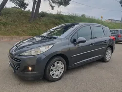 Peugeot 207 sw 1.6l hdi 5cv 90ch premiere main entretien complet