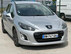 Peugeot 308 - 3 1.6 thp 200 gti 2011