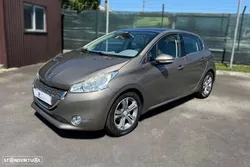 Peugeot 208 1.6 e-HDi Allure 2-Tronic