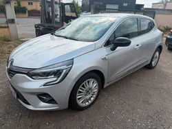 Renault Clio initiale paris 115 ch 1.5 bluedci