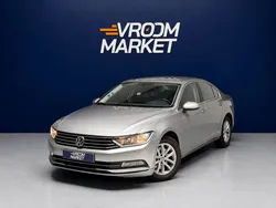 VOLKSWAGEN Passat 2.0 TDI 150ch BlueMotion Technology Confortline - Origine France - 3 ème Main - Attelage - Caméra de Recul - Navigation - Démarrage sans Clé