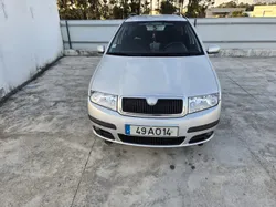 Skoda Fabia Muito barato 2005 1.4 TDI completo 4 pneus novos, mecânica perfeito estado