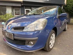 RENAULT CLIO 1.2i 16V - 75 III Confort