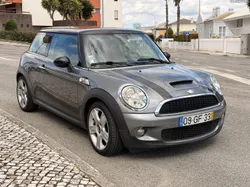 MINI Cooper Cooper S