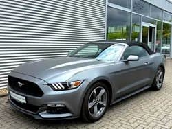 FORD Mustang 3.7 V6 305ch Cabriolet | Performance Package • Phares LED • Caméra de recul