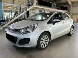 Kia RIO 3 III 1.4 PREMIUM 5P