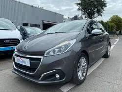 PEUGEOT 208 1.6 BlueHDi 75ch Style