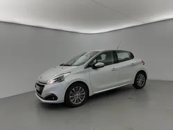 PEUGEOT 208 1.2i 82cv Allure