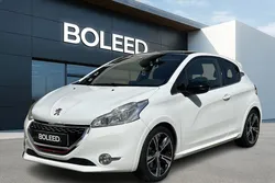 PEUGEOT 208 1.6 THP - 200 -GTi- TOIT PANORAMIQUE-CARPLAY-CAMERA DE RECUL- ENTRETIENT COMPLET