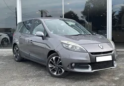 Renault MÉGANE III ESTATE Grand Scénic III Phase 2 7 Places 1.5 dCi FAP 110 cv Authentique