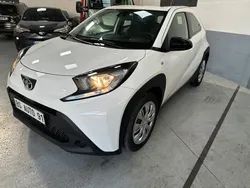 Toyota Aygo X 1.0 VVT-i 72 Dynamic / CarPlay - Caméra de recul / 1ère main / TVA Récupérable / Historique d'entretien Toyota