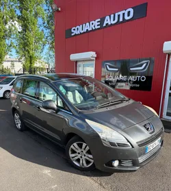 Peugeot 5008 2.0 HDi 160ch Allure 7 places BOITE AUTO