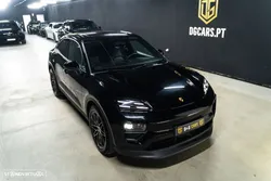 Porsche Macan Electric 4