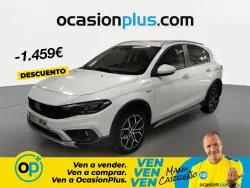 FIAT Tipo 1.5 Hybrid Cross DCT