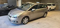 Peugeot 5008 1l6 hdi 110cv 7 places révisé CT OK