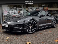 Porsche taycan 435 ch Black Edition