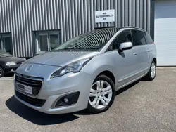 PEUGEOT 5008 (2) 1.6 Blue-HDi 120 Ch BVM6 ALLURE T.PANO 7PL 03/2016