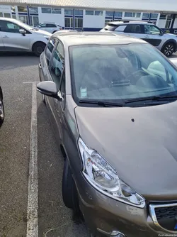 Peugeot 208 Bluehdi