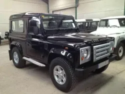 LAND ROVER Defender 90 SW E