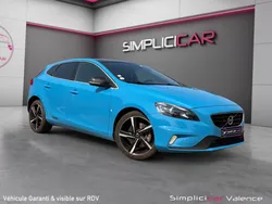 VOLVO V40 BERLINE 5 PORTES POLESTAR R-DESIGN BVA 190CH Sièges chauffants Toit panoramique Cam Recul Garantie 12 mois