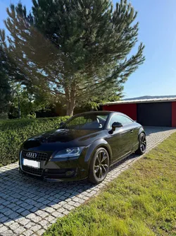 Audi TT COUPE