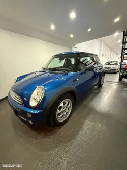 MINI 3 Portas One 1.6 Parklane