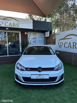 VW Golf 2.0 TSi GTi DSG Performance