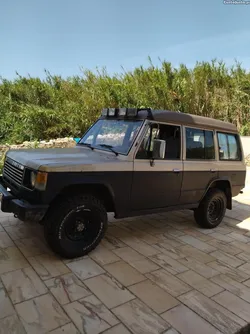 Mitsubishi Pajero Longo