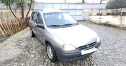 Opel Corsa B 1.2 4 portas
