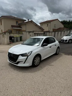 PEUGEOT 208 II (P21) 1.5 BlueHDi 100 S&S CT ok✅ Version commerciale 2 places