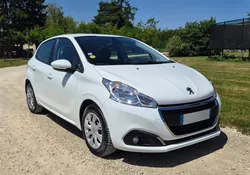 Peugeot 208 Affaire Premium Pack BlueHDI 100cv - TVA récupérable - 1ère Main - GPS – 5410 HT – 6490 TTC