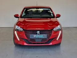Peugeot 208 e-208 136ch Allure