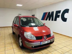 Renault Scenic II 1.9DCI Confort Authentique
