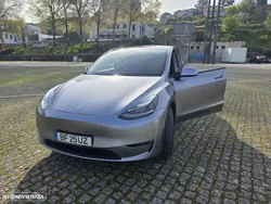 Tesla Model Y Long Range Tração Integral