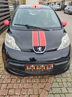 Peugeot 107 107 1.0i RC-LINE RC-LINE
