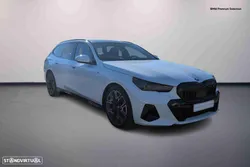 BMW i5 Touring eDrive40