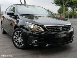 Peugeot 308 1.2 PureTech S&S Road Trip EAT8