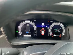 Toyota Corolla sports tourer 1.8hibrido 140 cv