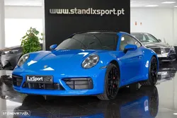 Porsche 911 (992) Carrera 4 GTS PDK