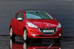 Peugeot 208 PureTech 82 Allure