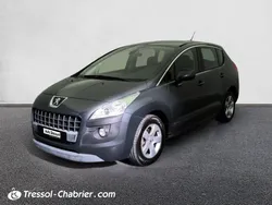 PEUGEOT 3008 1.6 HDi 16V 110ch FAP Confort Pack