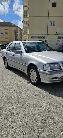 Mercedes-Benz C 250 2.5 turbo diesel