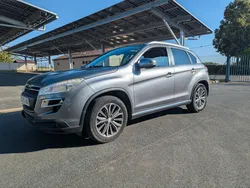 SUV Peugeot 4008 1.8 HDI 150 CV 4WD Allure Boite 6 mécanique 155000 Km 2012 Très bon état général toutes options